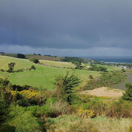 Gateway To Peninsula With Sea Views Apartment Dunedin Exterior photo